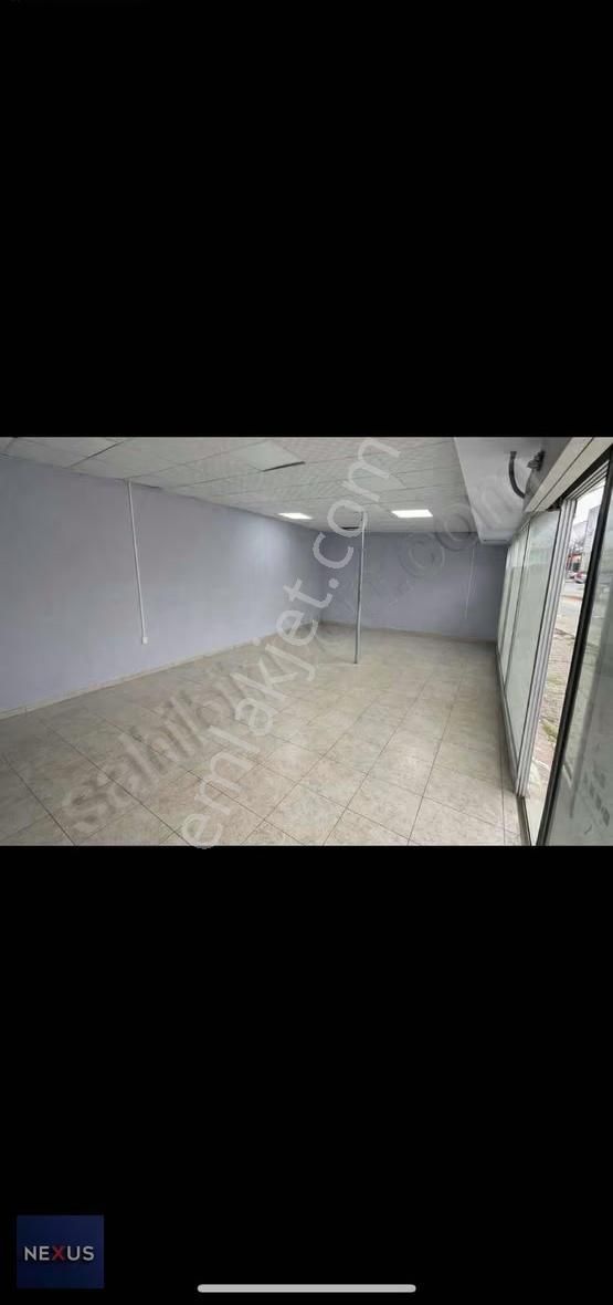 Sultanbeyli' De Kiralık 600 M² Düz Giriş Dükkan/işyeri - Görsel 4
