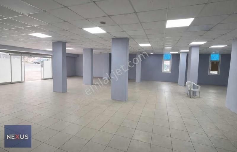 Sultanbeyli' De Kiralık 600 M² Düz Giriş Dükkan/işyeri - Görsel 3