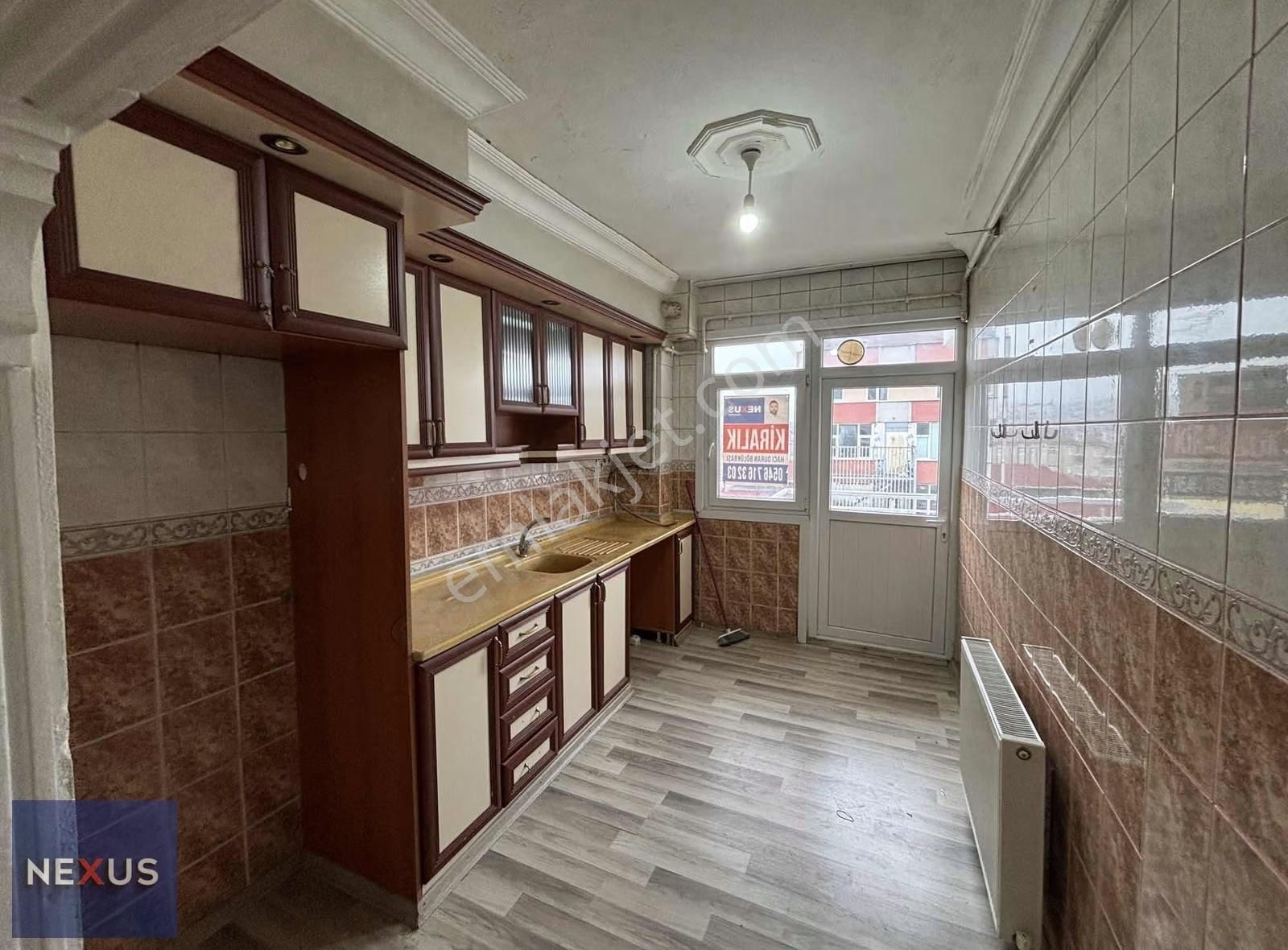 Sultanbeyli Turgutreis Mahallesinde Kirlık 2+1 Daire - Görsel 5