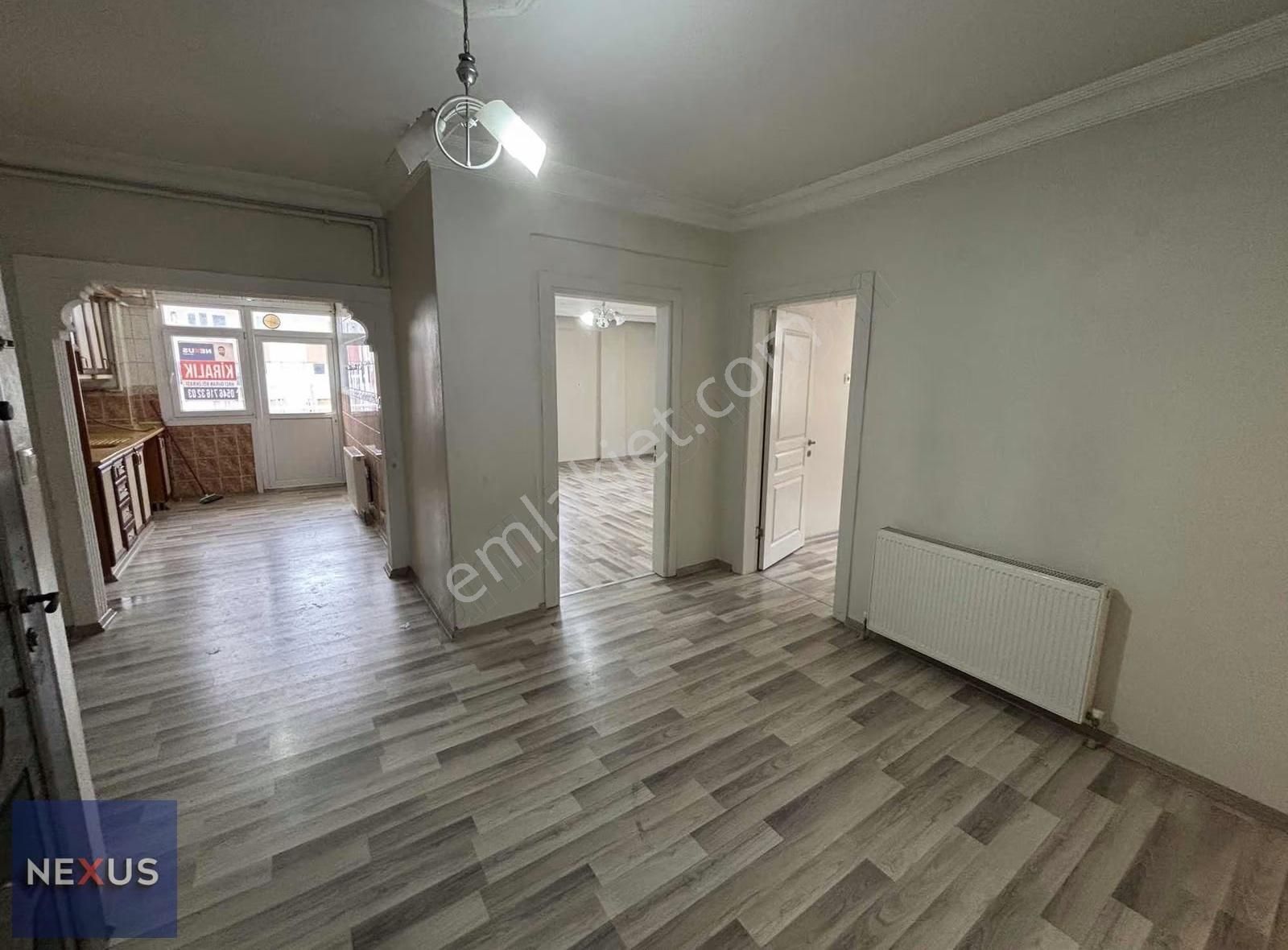 Sultanbeyli Turgutreis Mahallesinde Kirlık 2+1 Daire - Görsel 3