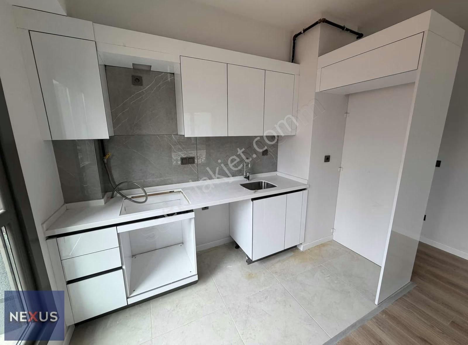 Kartal Hürriyet Mah Kaper Sitesi Bahçe Katı Kiralık 2+1 Daire - Görsel 21