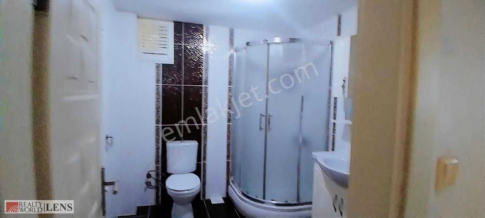 Merkezi Konumda , Ferah, 2+1 Kiralık Daire - Görsel 23