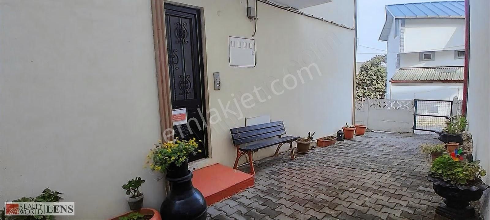 Merkezi Konumda , Ferah, 2+1 Kiralık Daire - Görsel 15