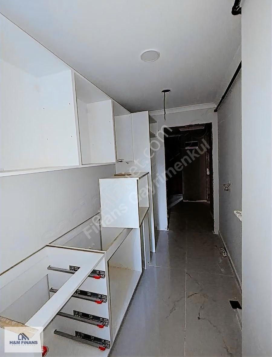 Çekmeköy Merkez Mahallesi Kapalı Mutfaklı 1+1 - Görsel 8