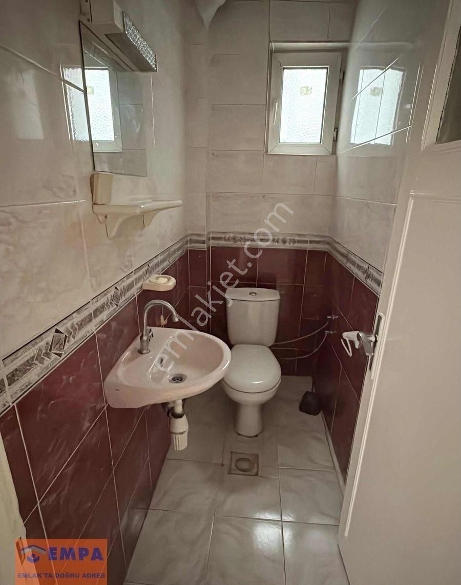 Gençlik Caddesinde Kiralık Geniş 2+1 - Görsel 5