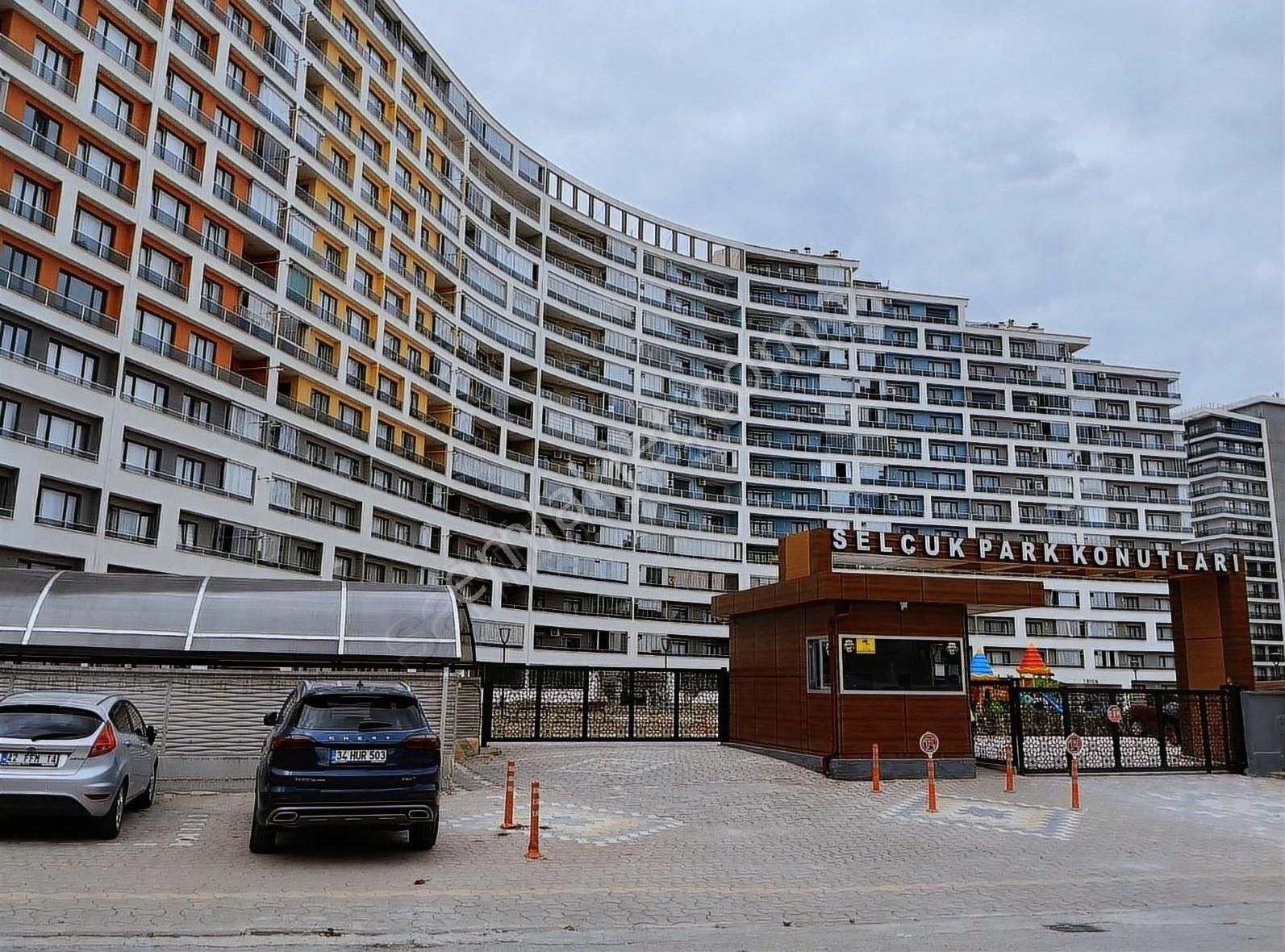 Selçuk Park Evlerinde 3+1