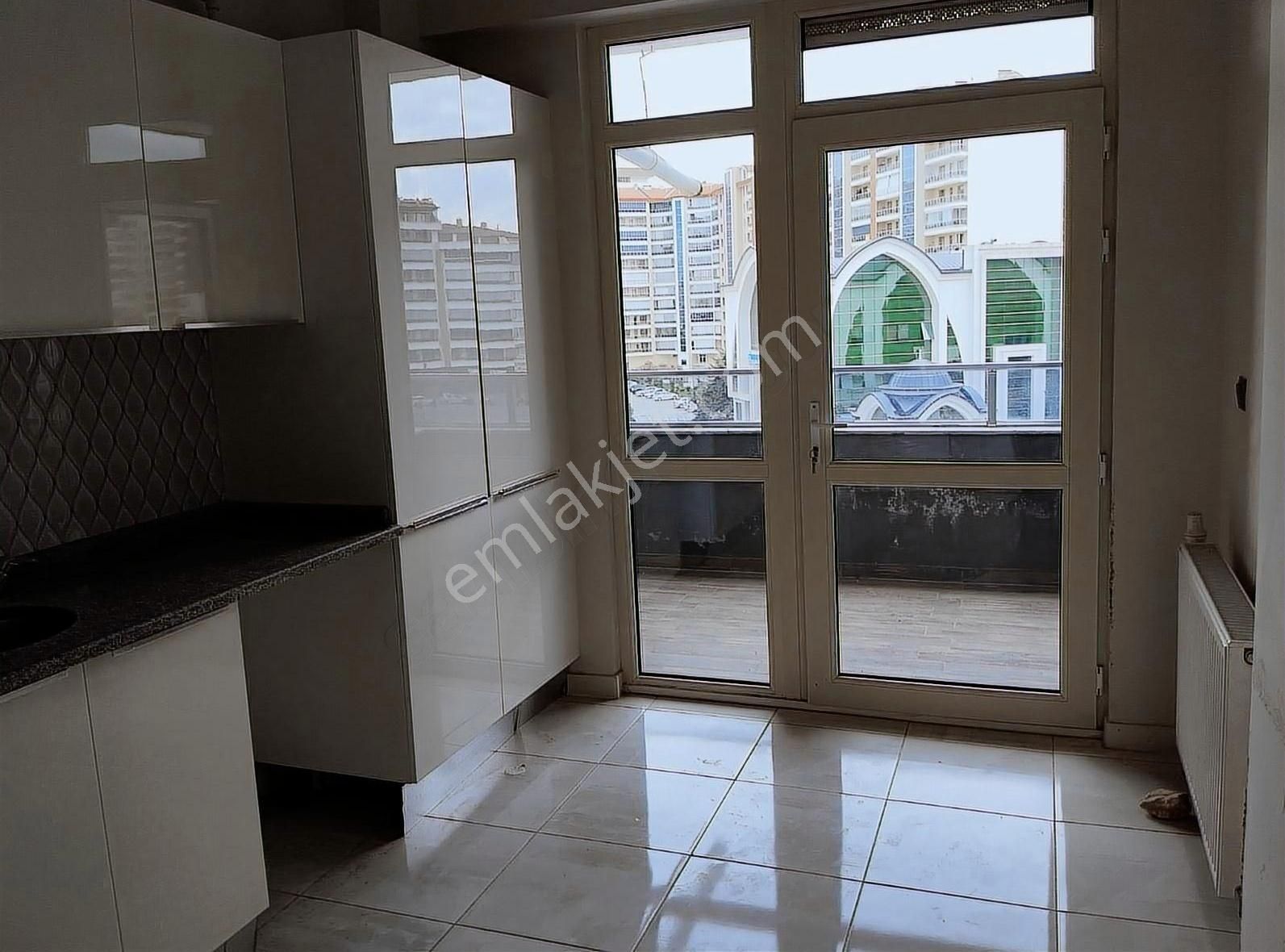 Selçuk Park Evlerinde 3+1 - Görsel 8