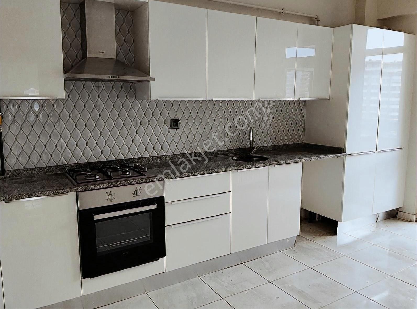 Selçuk Park Evlerinde 3+1 - Görsel 22