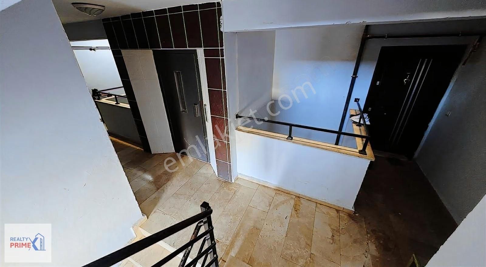 Hüsnü Karakaşta 2+1 Satılık Daire Güney Cephe Krediye Uygun - Görsel 24