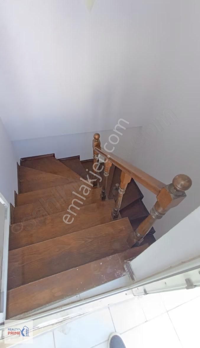 Beyazevler Sitesi Satılık Havuzlu Tribleks 4+1 Villa 2 Mutfak - Görsel 29