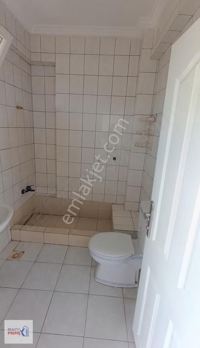 Beyazevler Sitesi Satılık Havuzlu Tribleks 4+1 Villa 2 Mutfak - Görsel 20