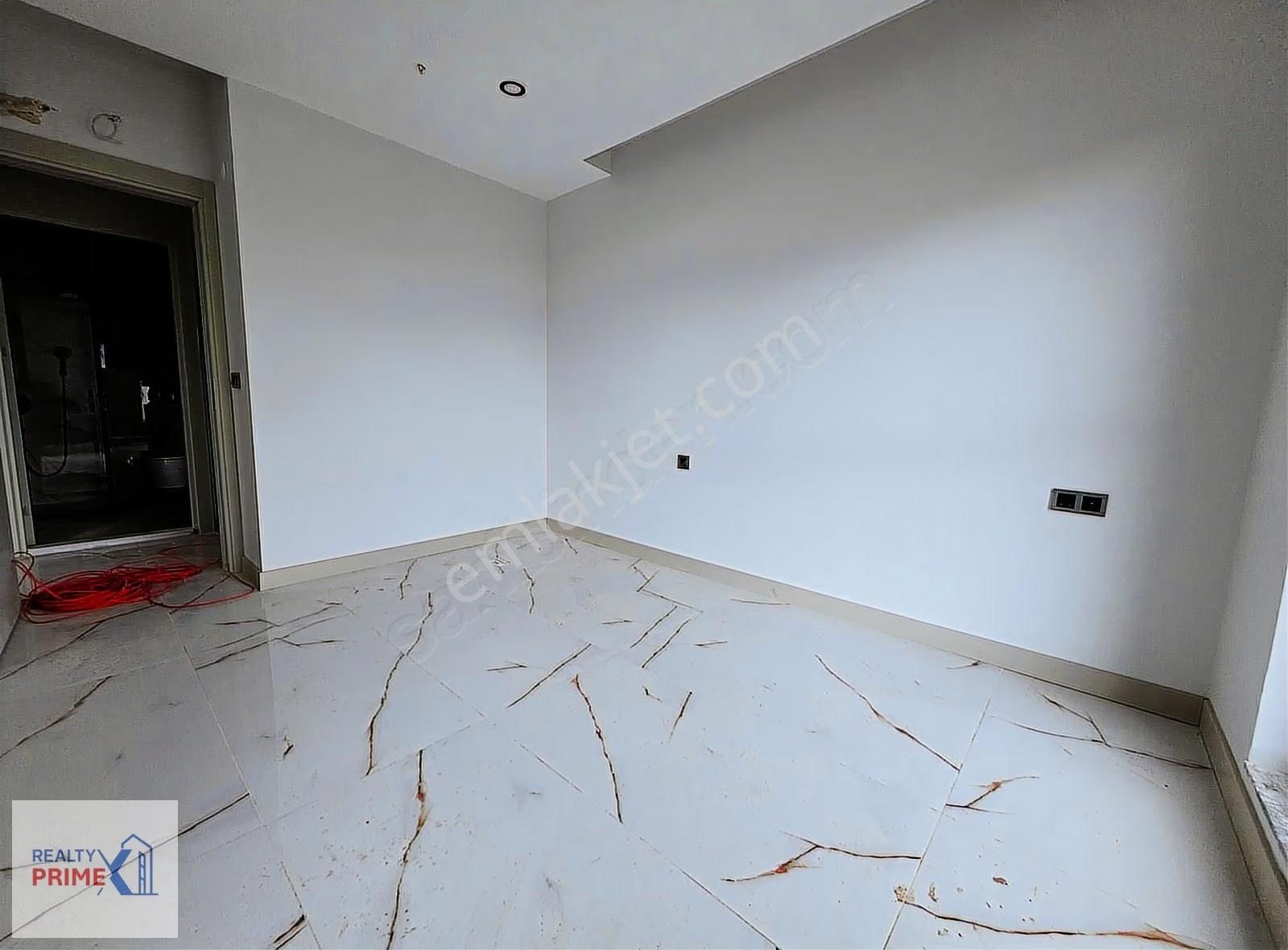 Agora Avm'nin Dibinde Ultra Lüks Havuzlu Sitede Geniş 1+1 Daire - Görsel 29