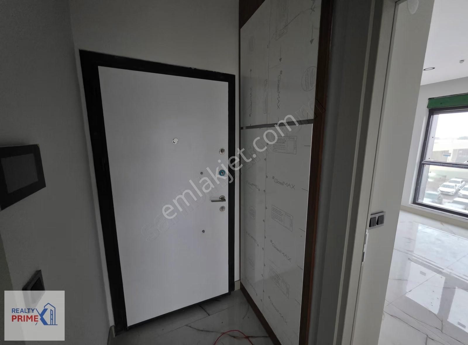 Agora Avm'nin Dibinde Ultra Lüks Havuzlu Sitede Geniş 1+1 Daire - Görsel 24