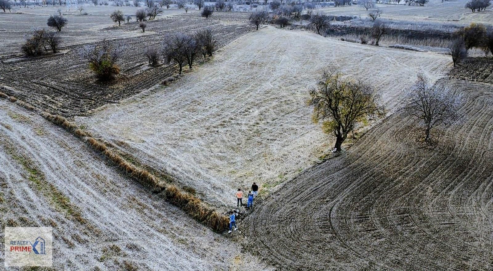 Antalya Döşemealtı Bademağacı Mahallesinde 5993 M2 Satılık