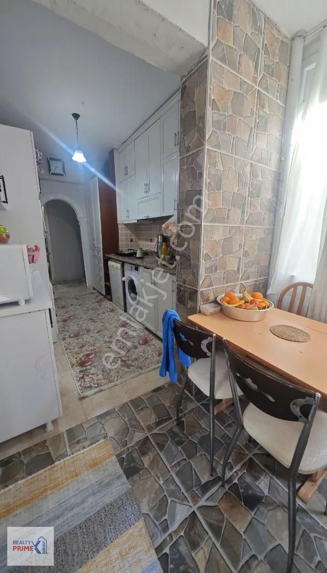 Kepez Dokuma Özgürlük Mh.tramvay Yakını 3+1 Katta Satılık Daire - Görsel 6