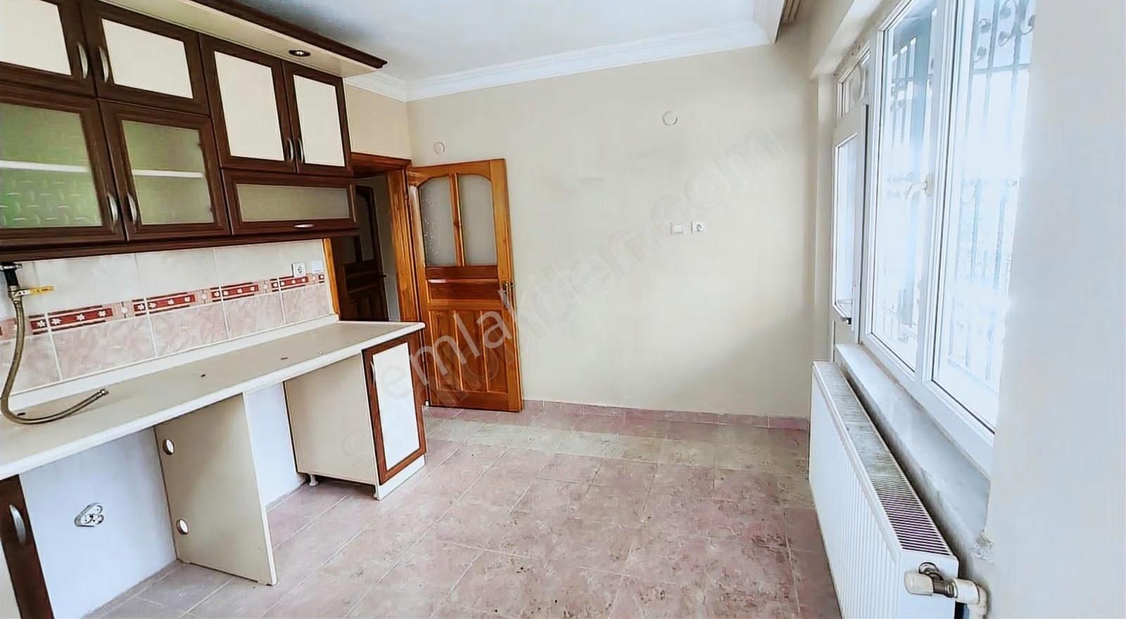 Ram Invest'ten Ertuğrul Gazi Caddesi'nde 3+1 Kiralık Daire - Görsel 6