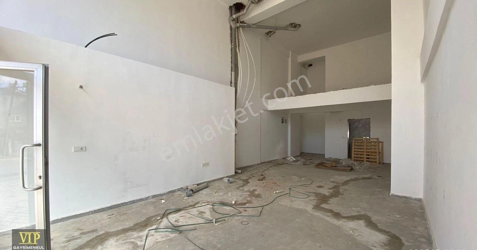 Vip Gayrimenkul'den Çarşı Merkezinde Kiralık Dükkan - Görsel 9