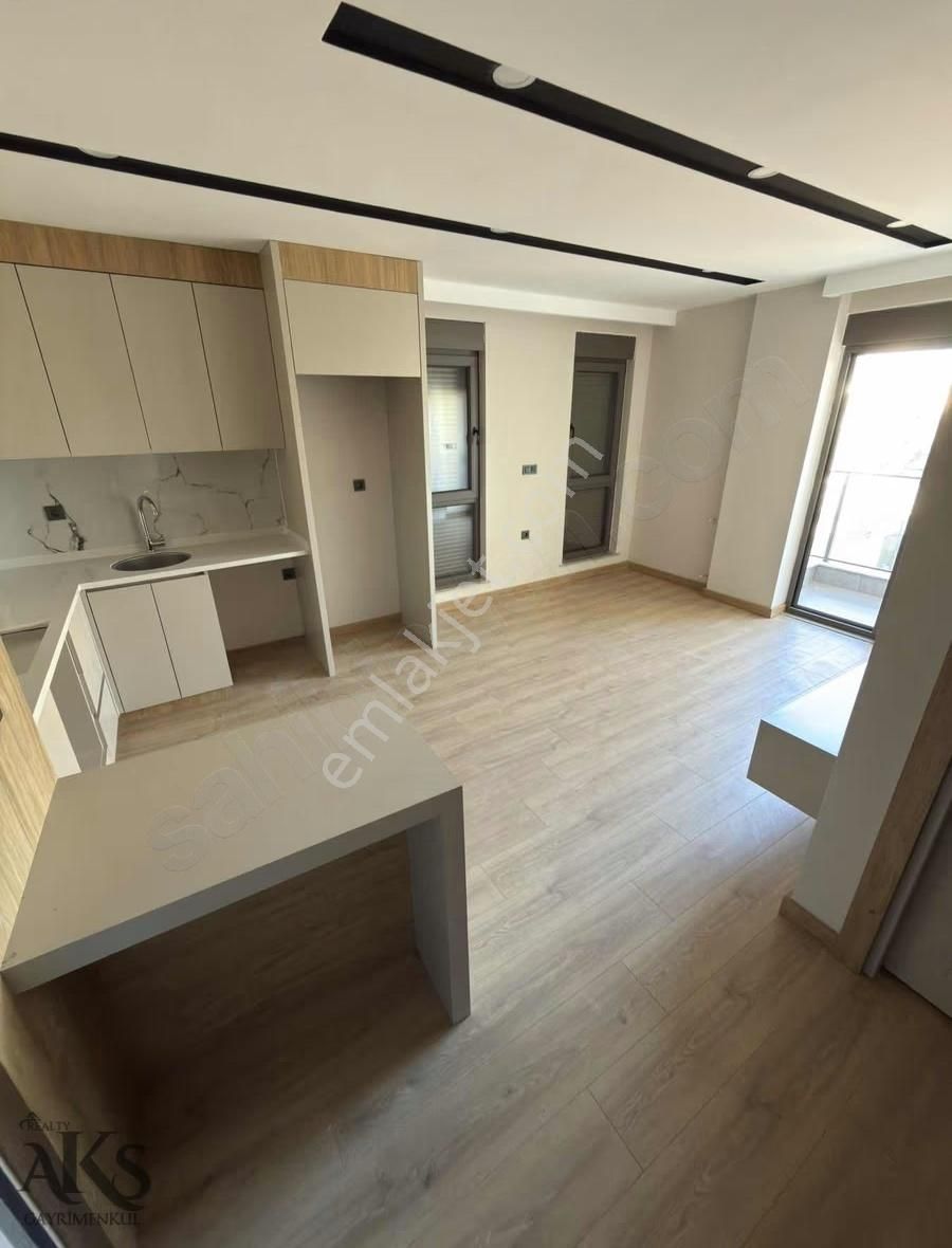 Varsak Demirel Polis Karakolu Arkası Sıfır Lüks Kiralık 1+1'ler