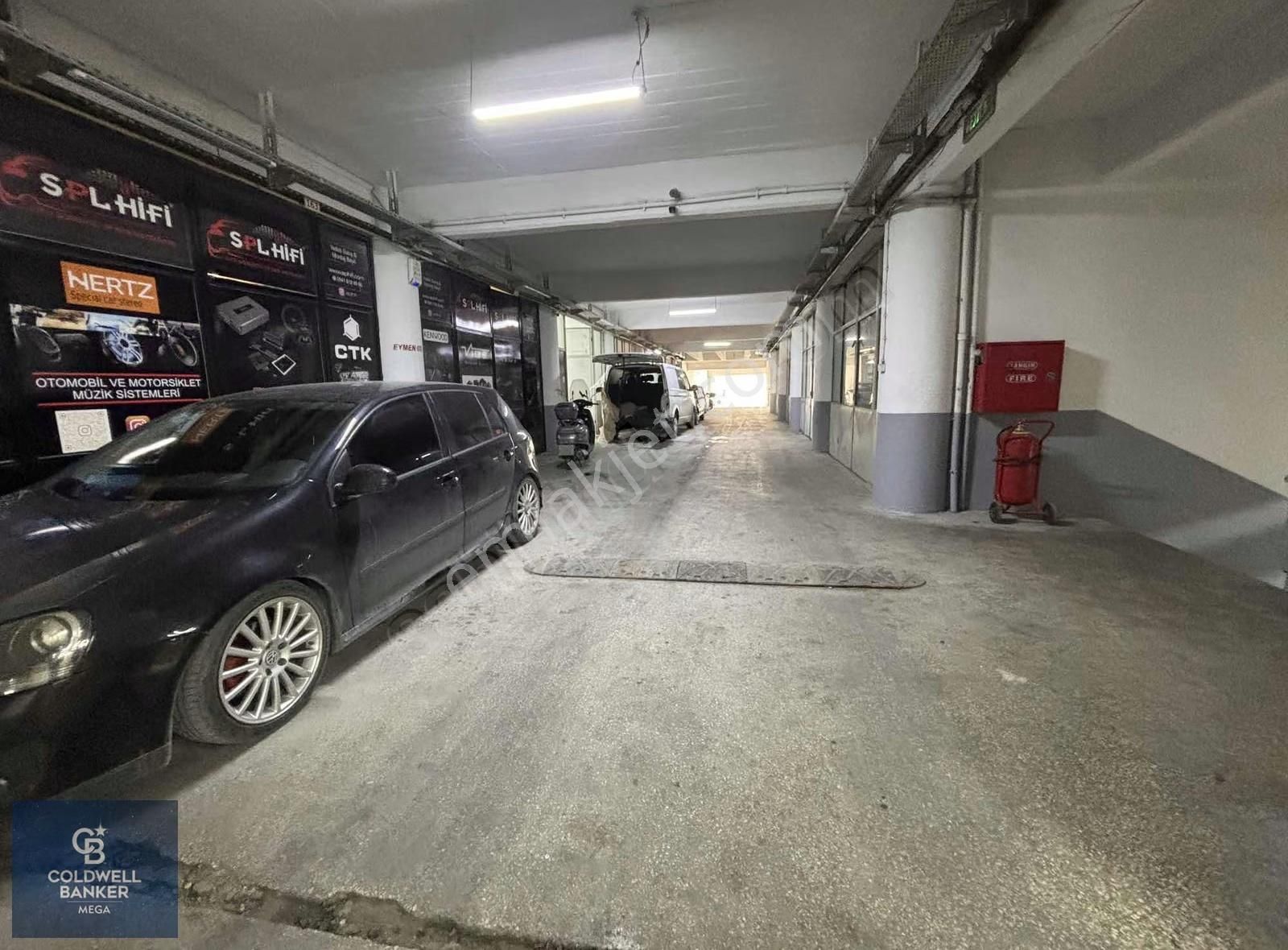 Sefaköy Beşyolda Sanayi Kiralık Dükkan - Görsel 16