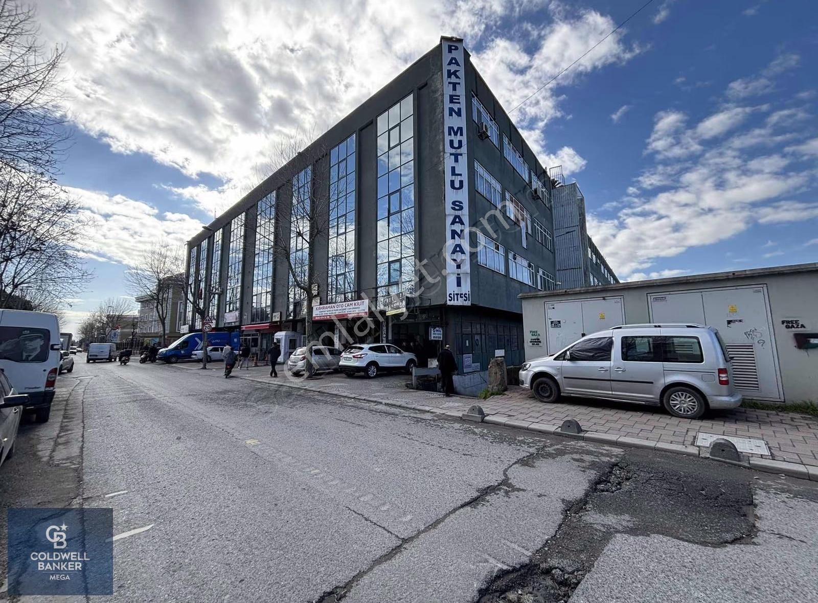 Sefaköy Beşyolda Sanayi Kiralık Dükkan - Görsel 7