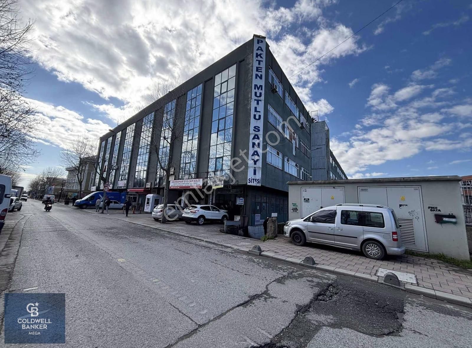 Sefaköy Beşyolda Sanayi Kiralık Dükkan - Görsel 32