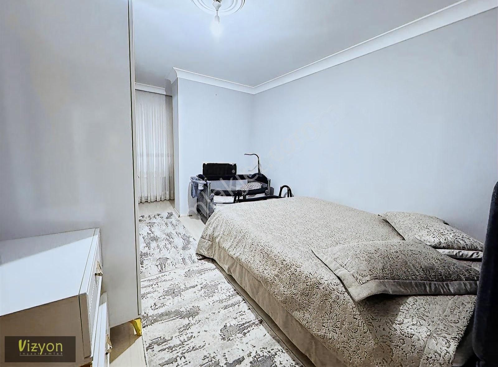 Çekmeköy Cumhuriyet Mahallesinde Satılık 2+1 Daire - Görsel 4