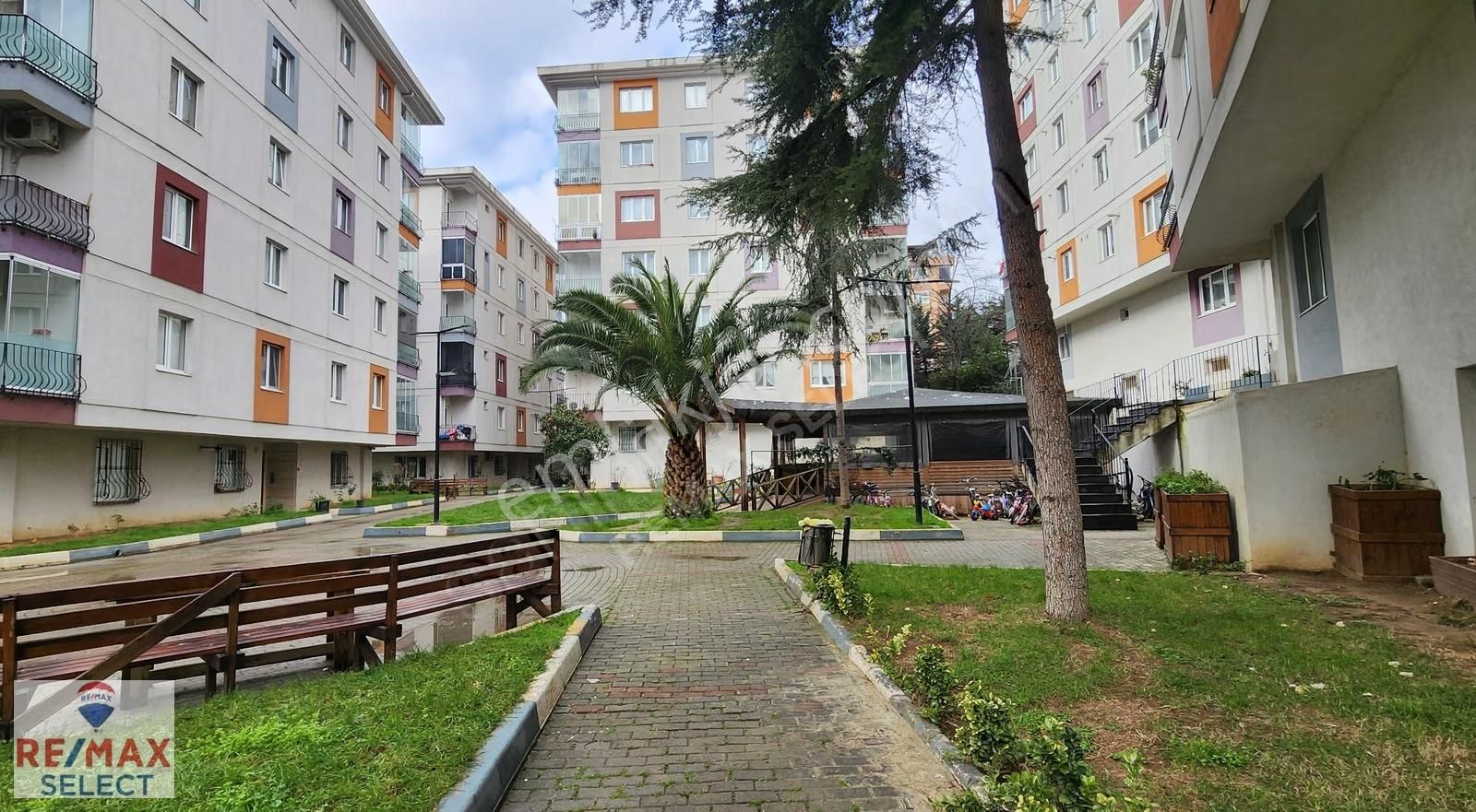 Bayrampaşa Park Evlerinde Satılık 3+1 Daire - Görsel 19