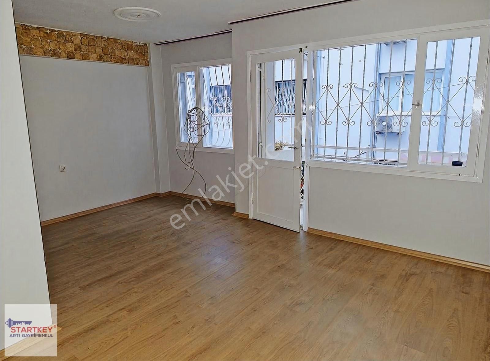 İzmir Konak Mithatpaşa Mahallesi Satılık 2+1 Daire - Görsel 3