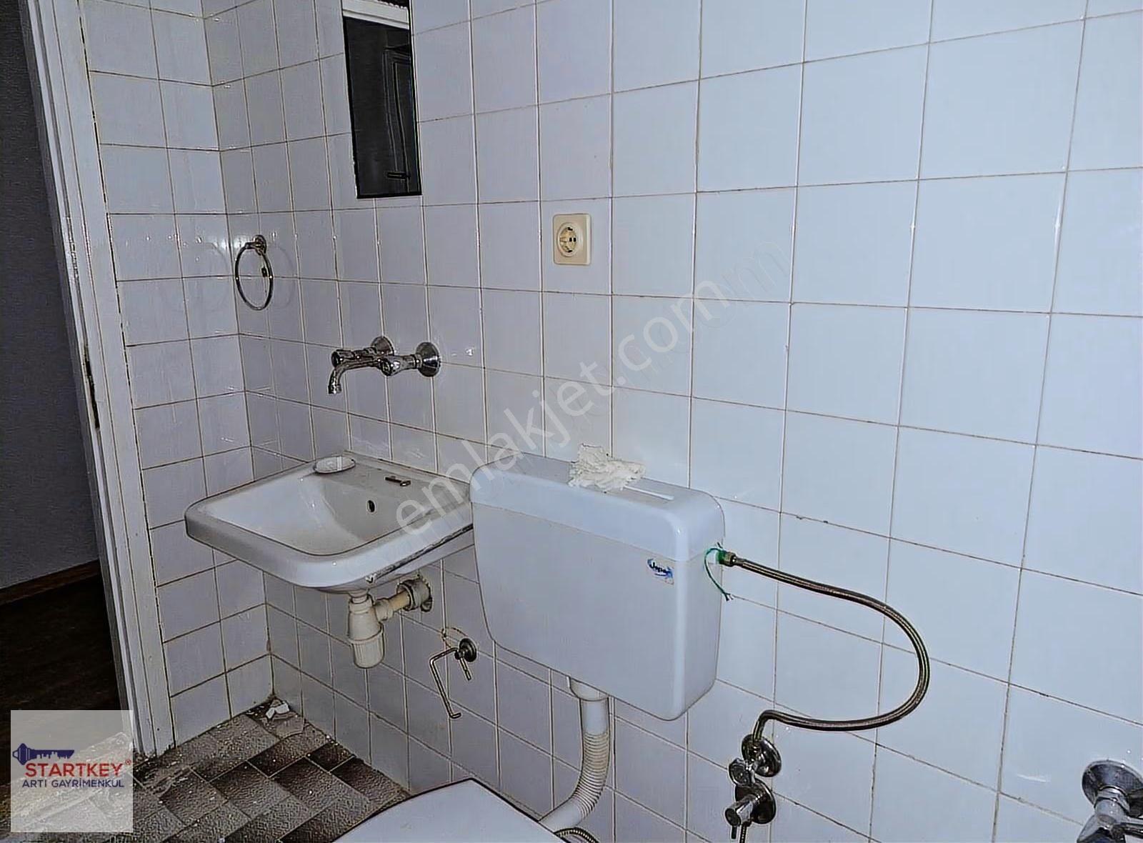 İzmir Konak Mithatpaşa Mahallesi Satılık 2+1 Daire - Görsel 10