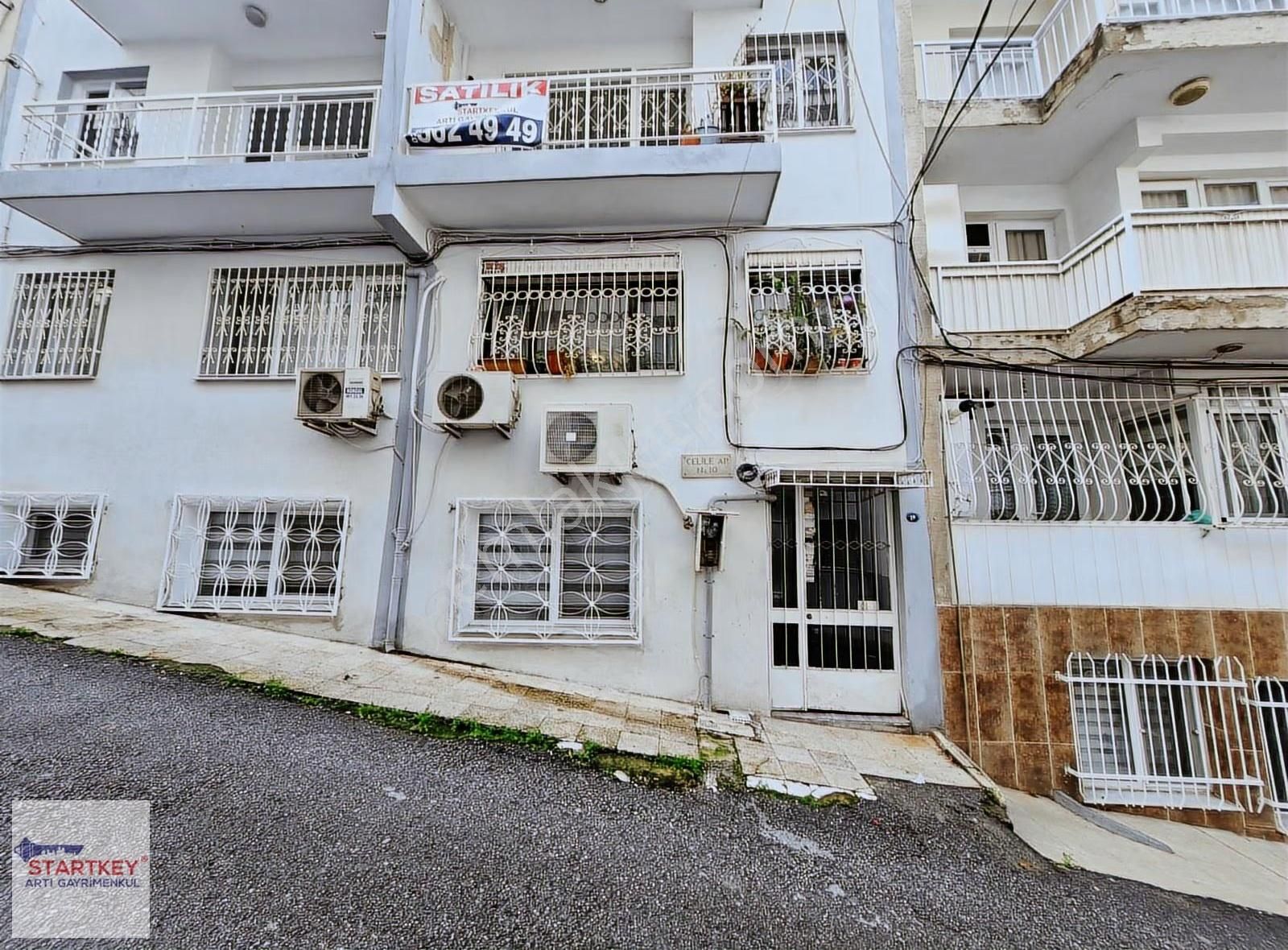 İzmir Konak Mithatpaşa Mahallesi Satılık 2+1 Daire - Görsel 2