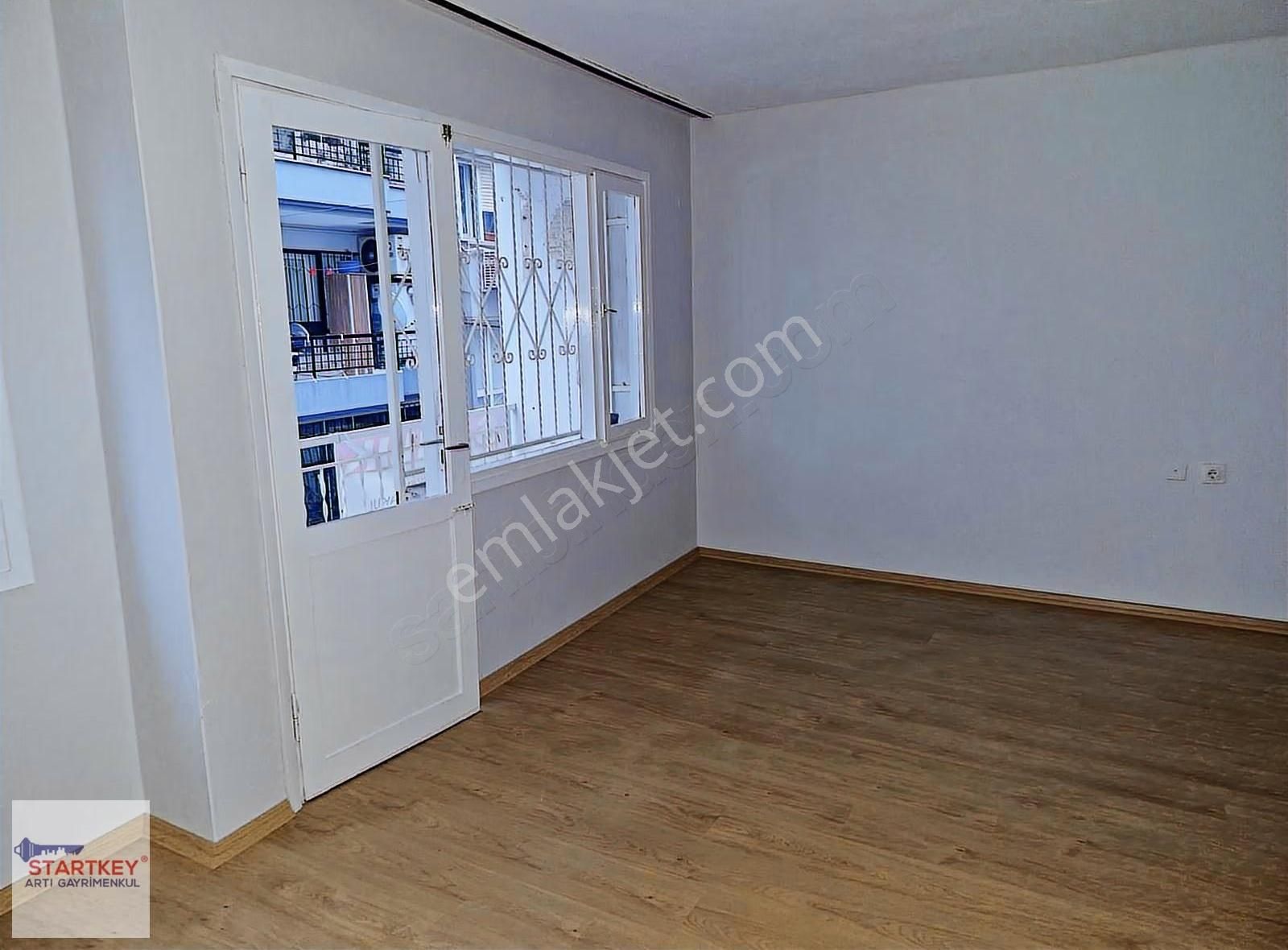 İzmir Konak Mithatpaşa Mahallesi Satılık 2+1 Daire - Görsel 6