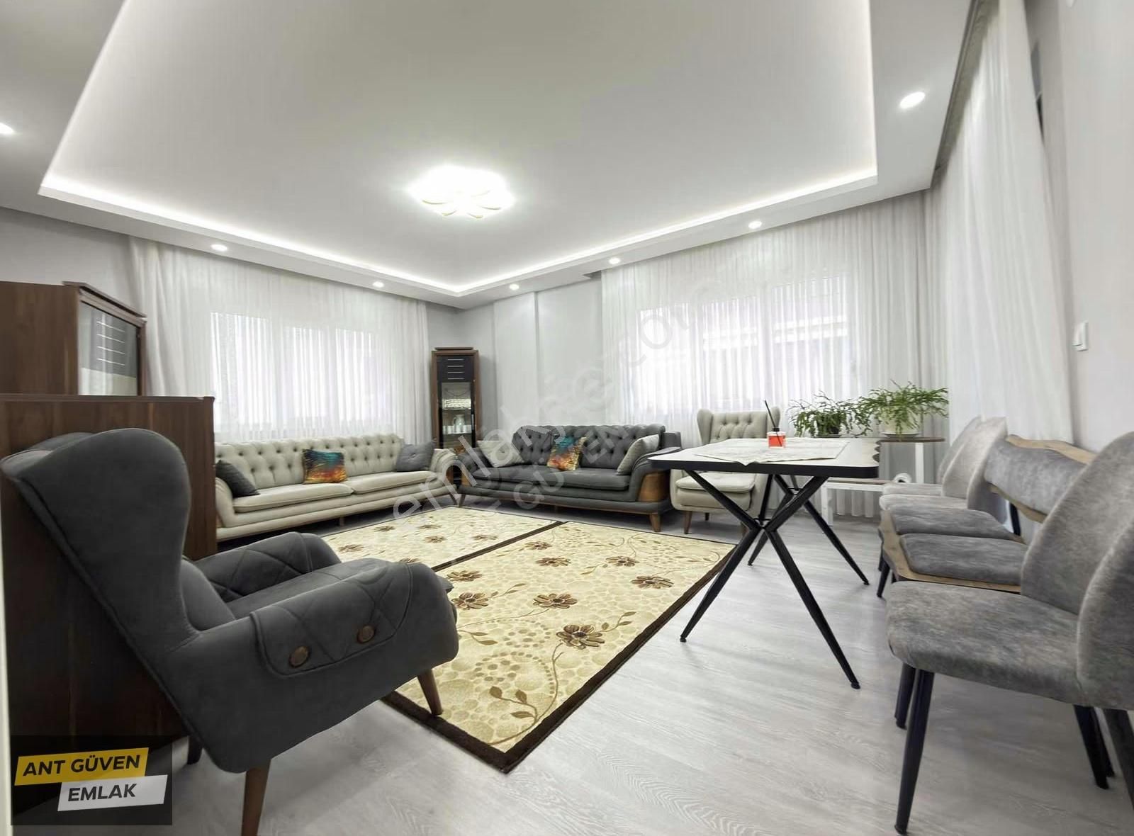 Yeniköy'de Devlet Hastanesine Yakın 7+1 Dubleks Daire - Görsel 35
