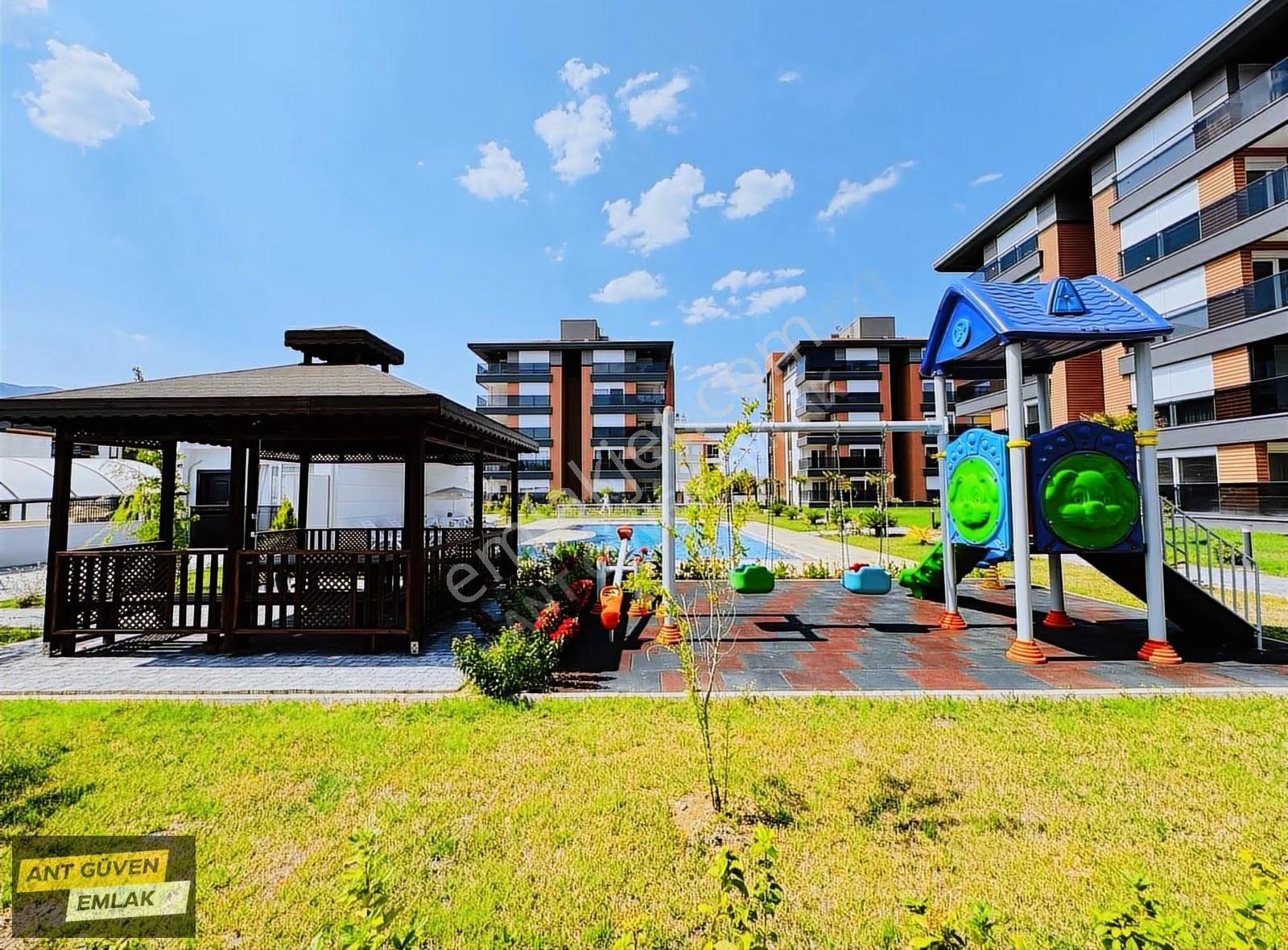 Site İçerisinde Havuzlu Kapalı Otoparklı Doğalgazlı 2+1 - Görsel 10