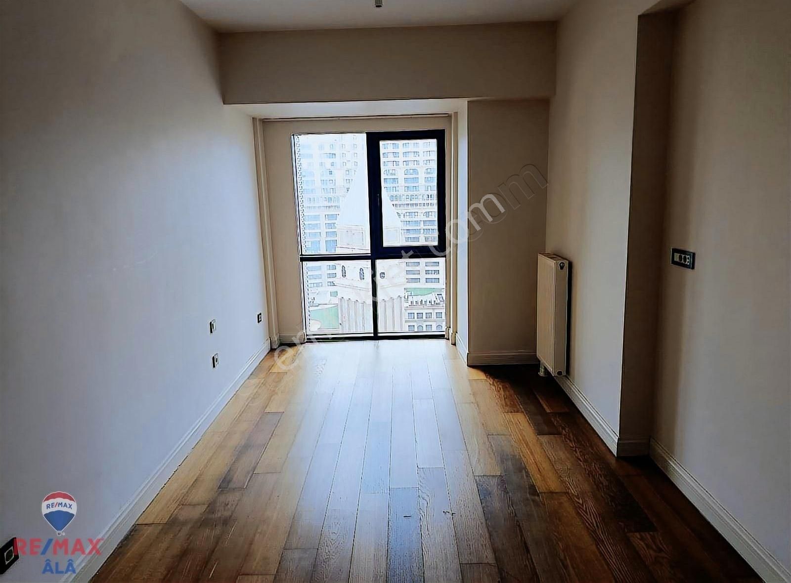 Remax Âlâ Gayrimenkul'den Viaport Venezia'da Kiralık Daire - Görsel 26