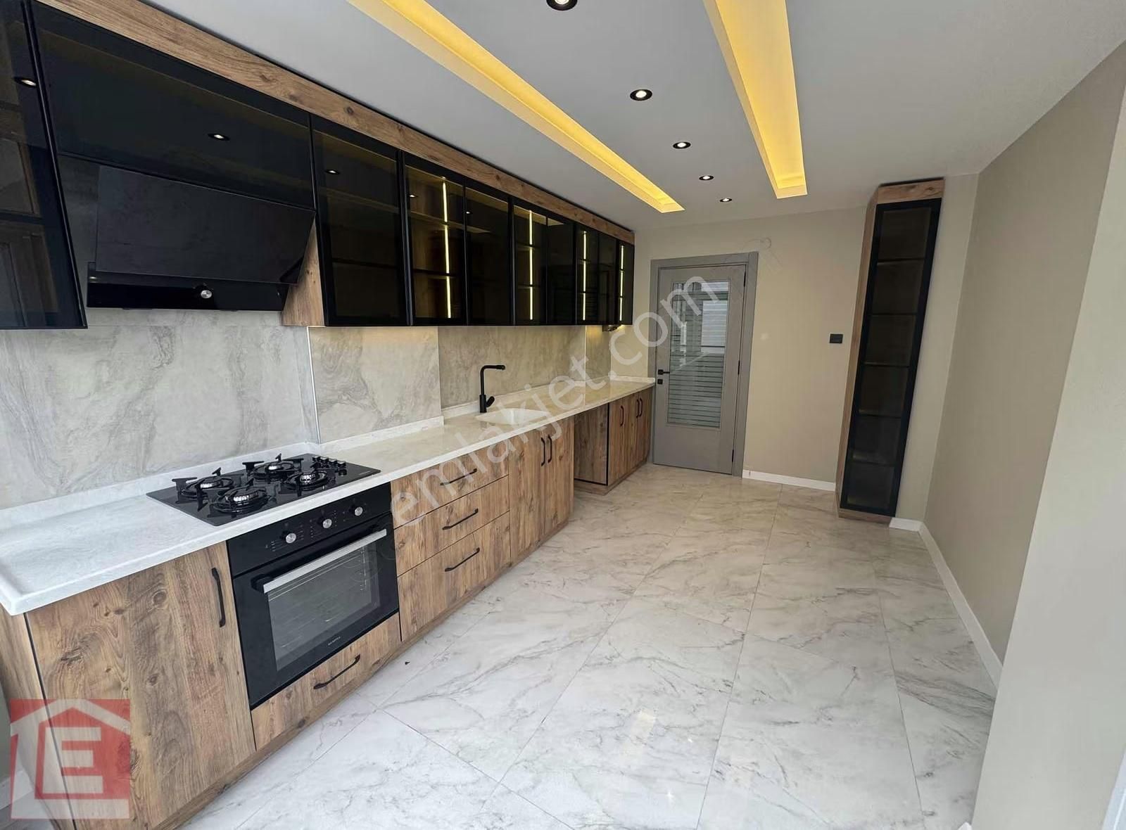 Lider'den Hayalpark Civarı 3+1 Ful Yapılı Masrafsız Hasarsız - Görsel 9