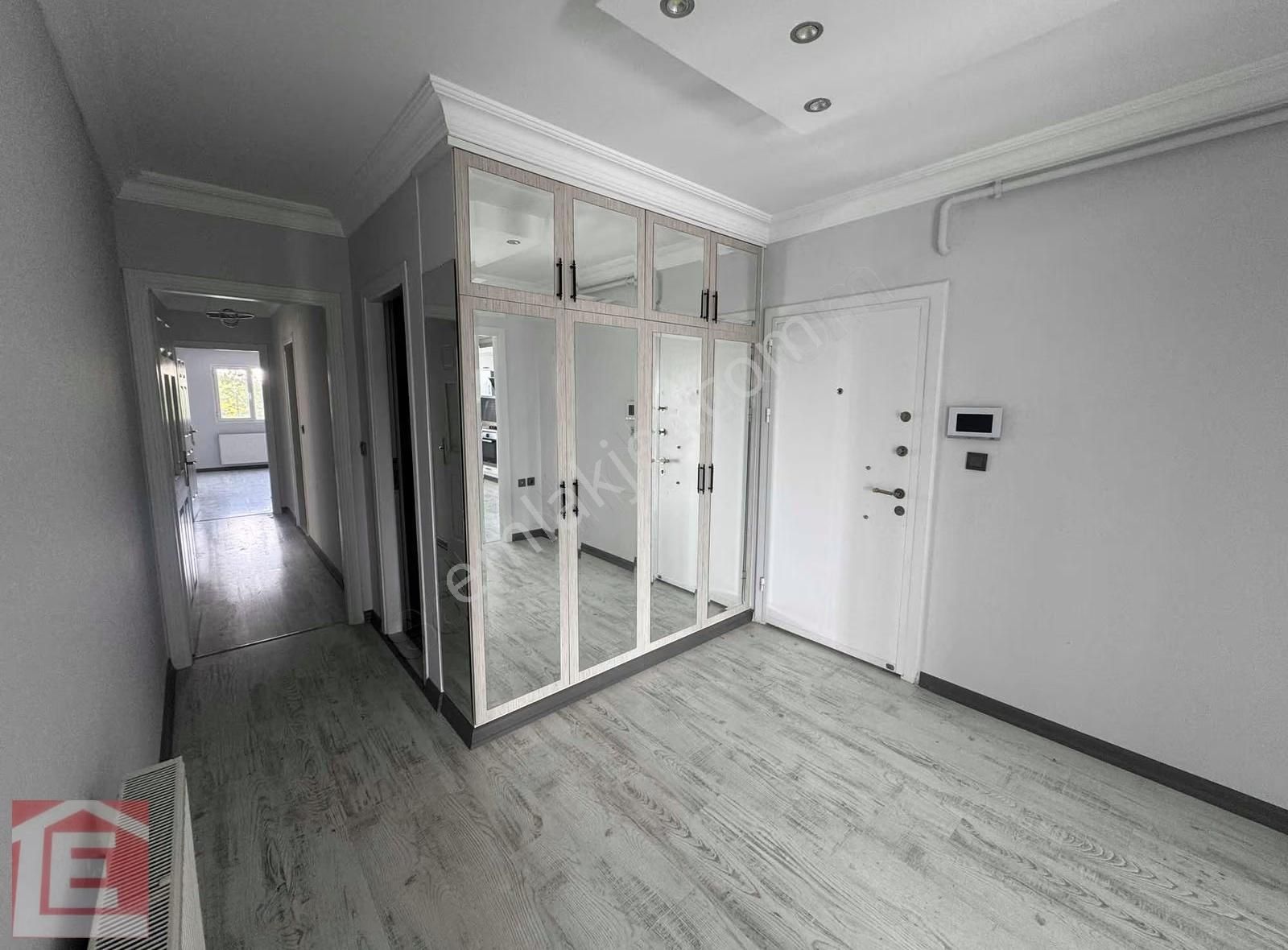 Lider'den Turgut Özal Blv Üzerinde Hasarsız 4+1 Çift Banyolu - Görsel 10