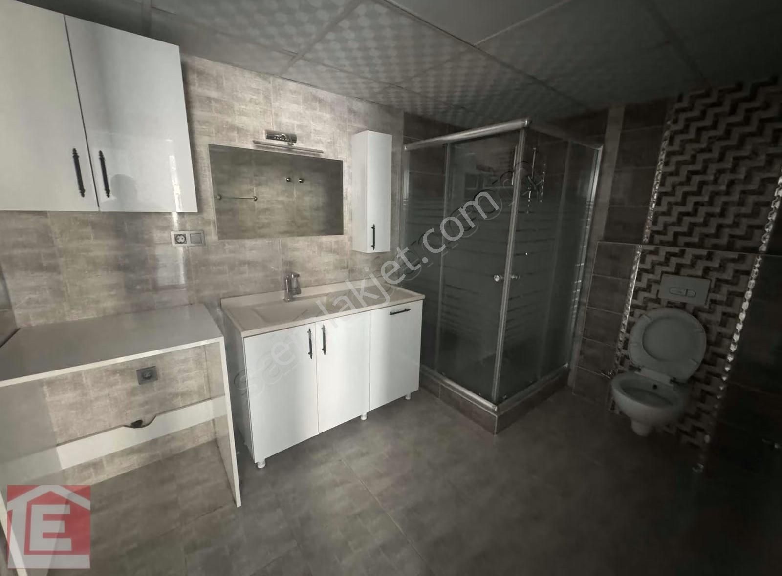 Lider'den Turgut Özal Blv Üzerinde Hasarsız 4+1 Çift Banyolu - Görsel 23