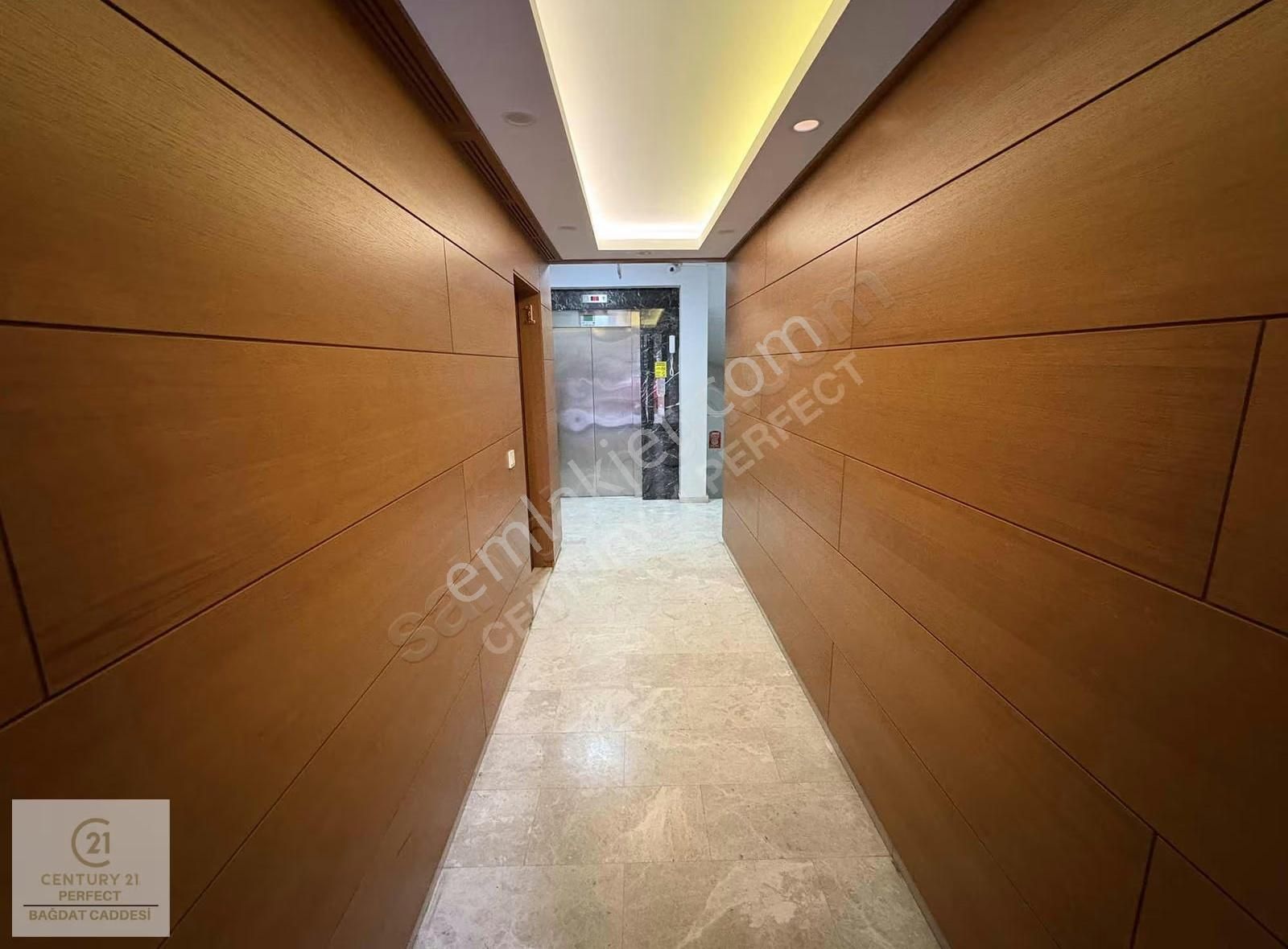 Erenköy'de 2+1 Kiralık Daire - Görsel 15