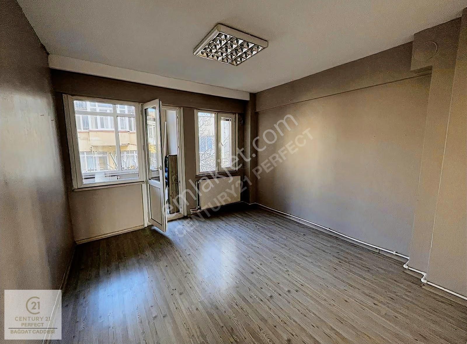 Hasanpaşa Mükemmel Konumda Taşınmaya Hazır Temiz Kiralık Daire - Görsel 16