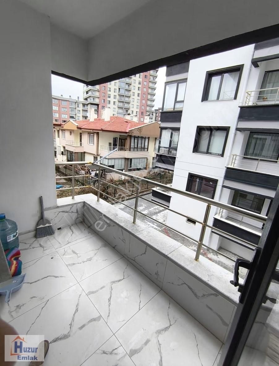 Uydukentte Geniş 3+1 Satılık Fırsat Daire - Görsel 20