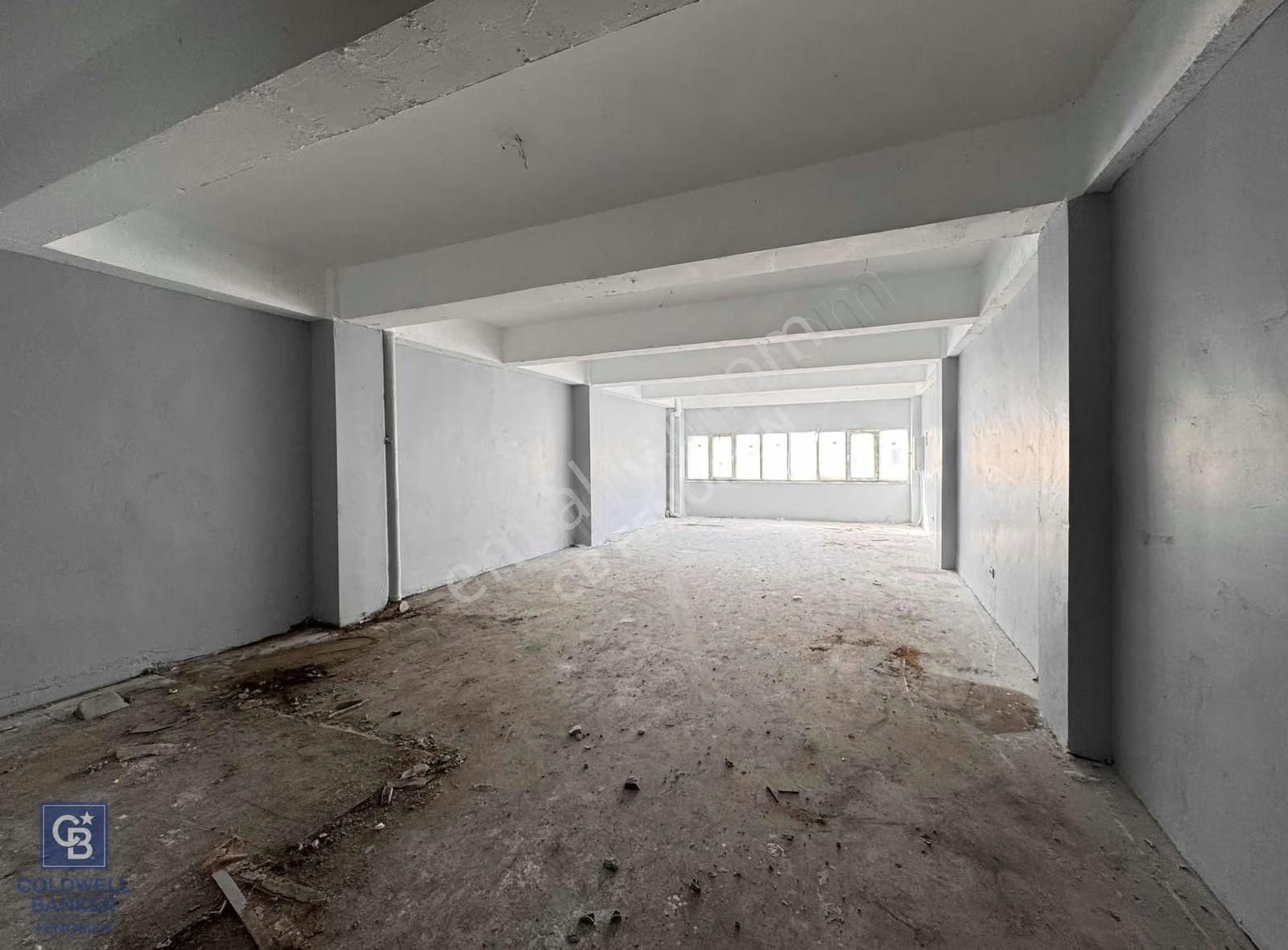 Sultanbeyli Aytop Gıda Sitesi'nde İmalata Uygun 567 M2 Depo - Görsel 19