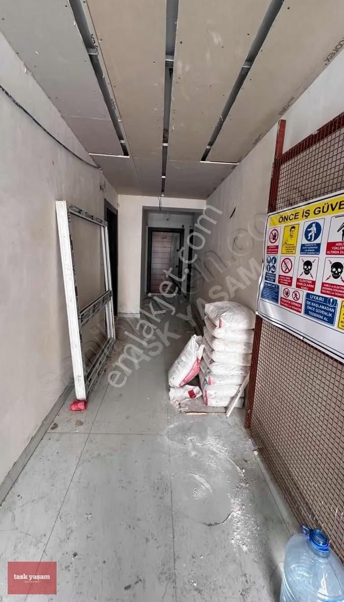 Kağıthane Merkezde Net 140m2 Otoparklı Dublex Sıfır Daire - Görsel 22