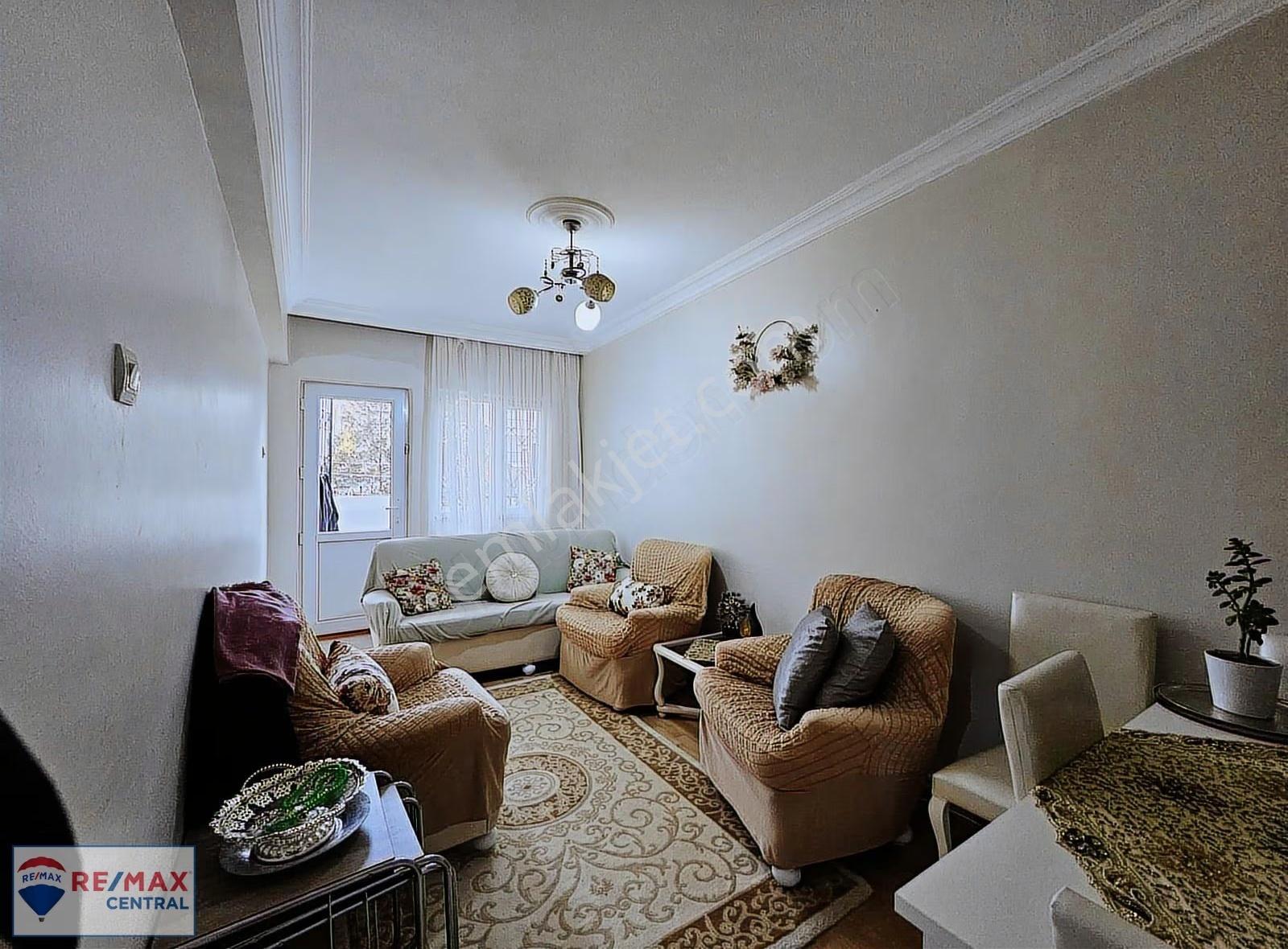 Remax Central'dan Vali Varinli Caddesinde Kullanışlı 3+1 Daire - Görsel 13