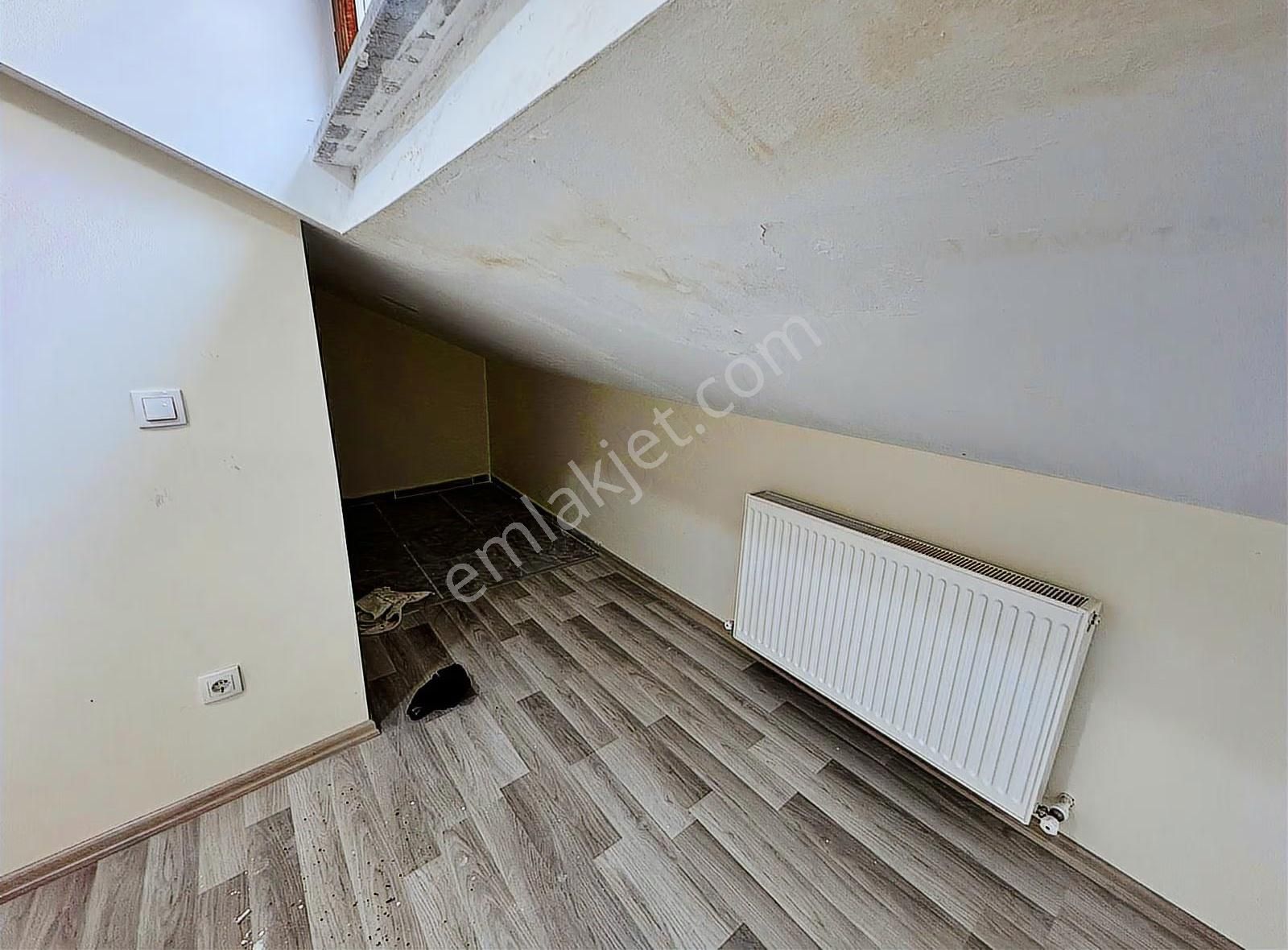Bayramapaşa Vatan Mah. Temiz Kelepir Dubleks Satılık Daire - Görsel 19