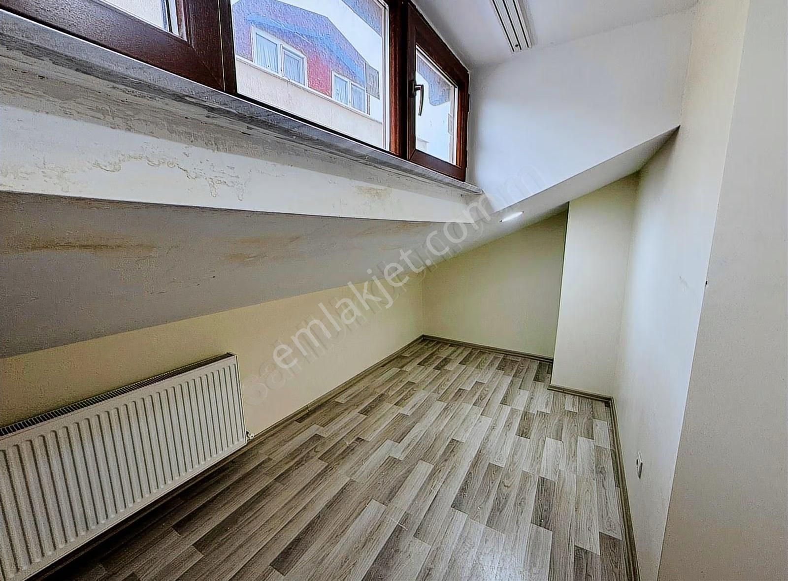 Bayramapaşa Vatan Mah. Temiz Kelepir Dubleks Satılık Daire - Görsel 25