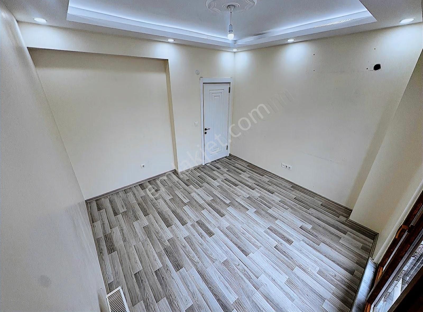 Bayramapaşa Vatan Mah. Temiz Kelepir Dubleks Satılık Daire - Görsel 10