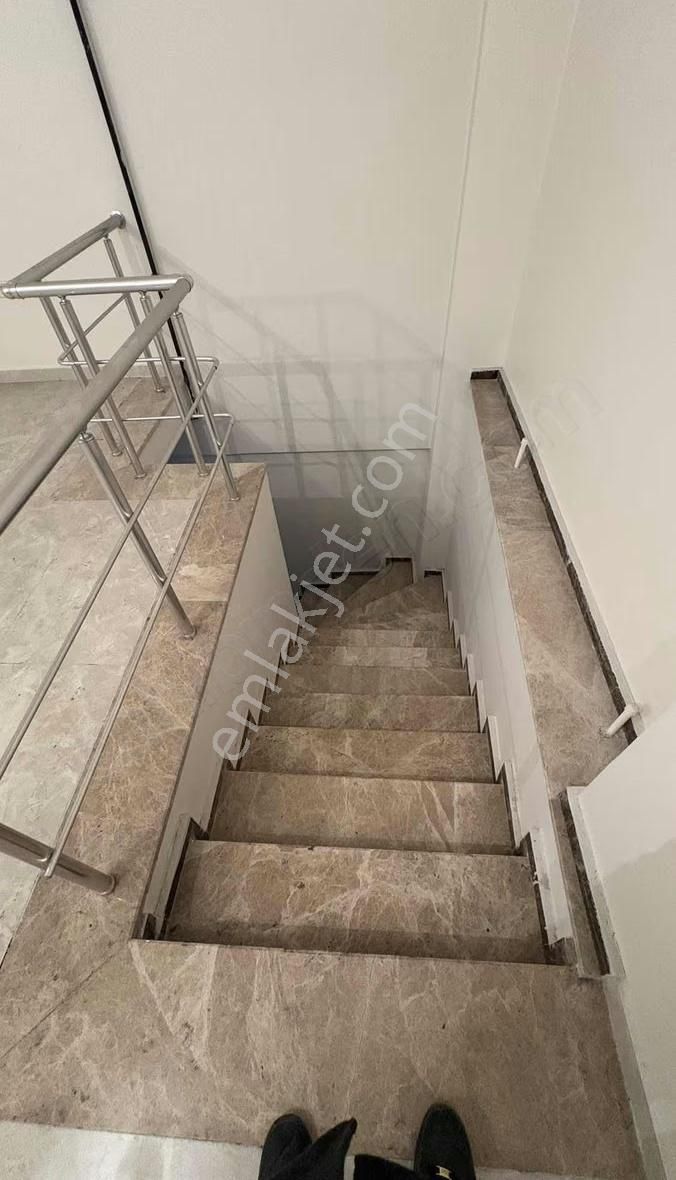 İsmetpaşa Mahallesı Sağmacılar Metro Karşısı Satılık Dükkan - Görsel 3