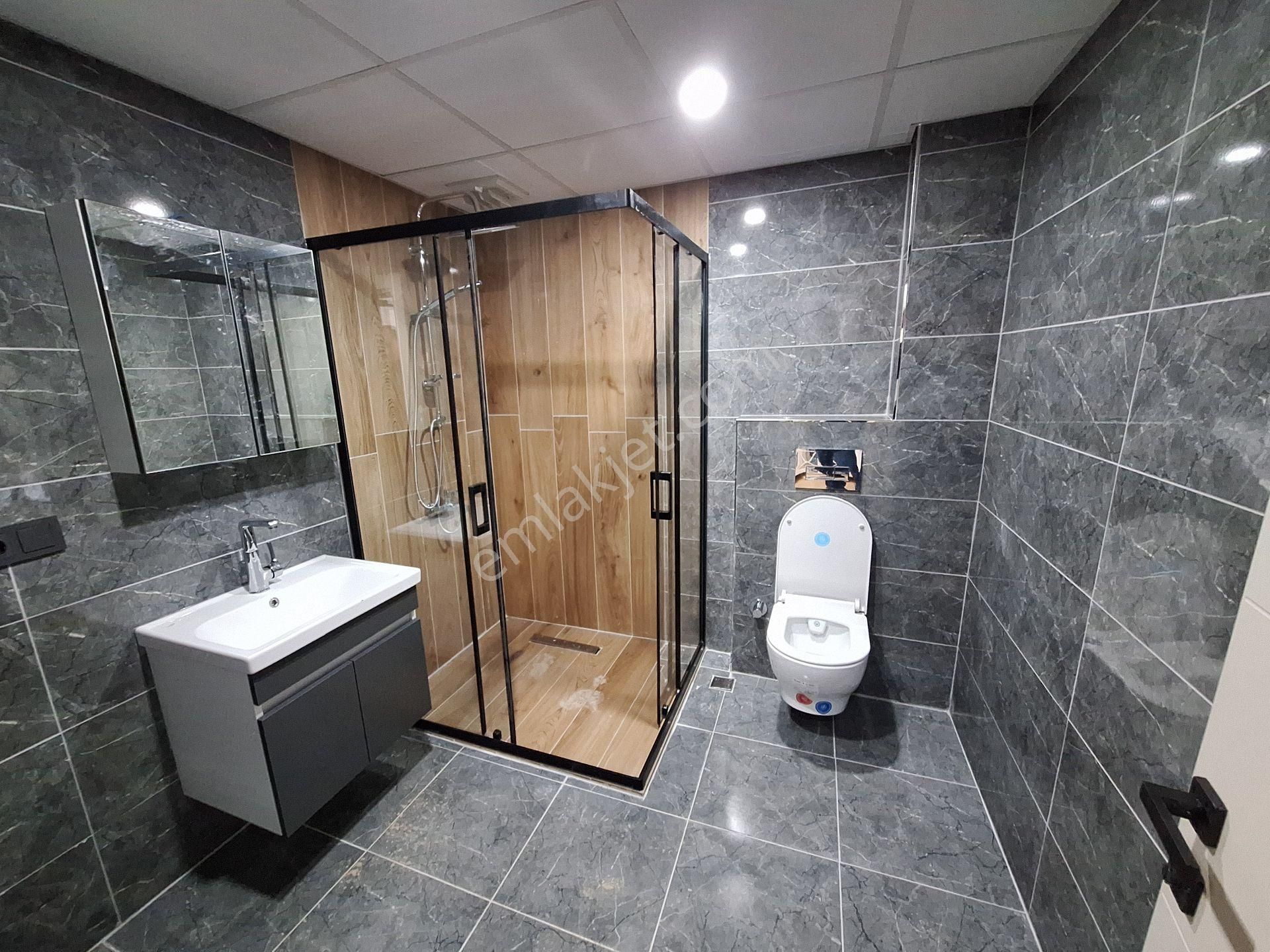 Başiskele Sahilde Modern Yaşam 1+1 Sıfır Daire - Görsel 27