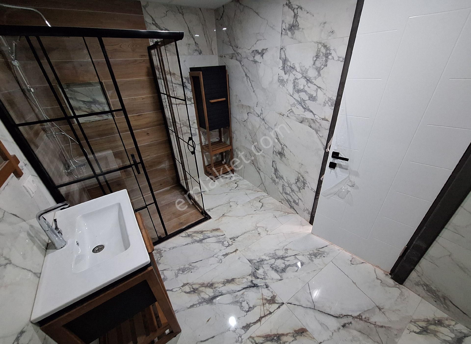 Havuzlu Site İçi, Kapalı Otoparklı, Asansörlü 3+1 Arakat Daire - Görsel 16