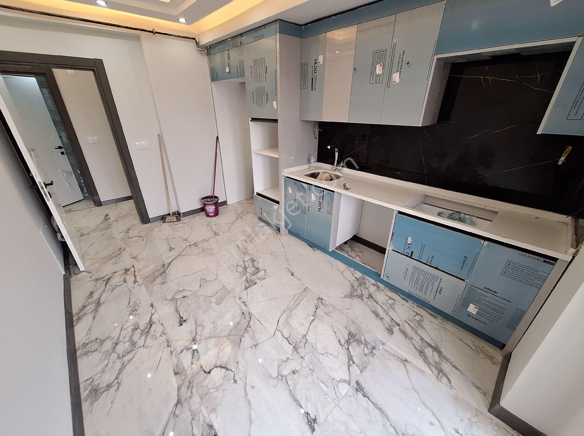 Havuzlu Site İçi, Kapalı Otoparklı, Asansörlü 3+1 Arakat Daire - Görsel 12